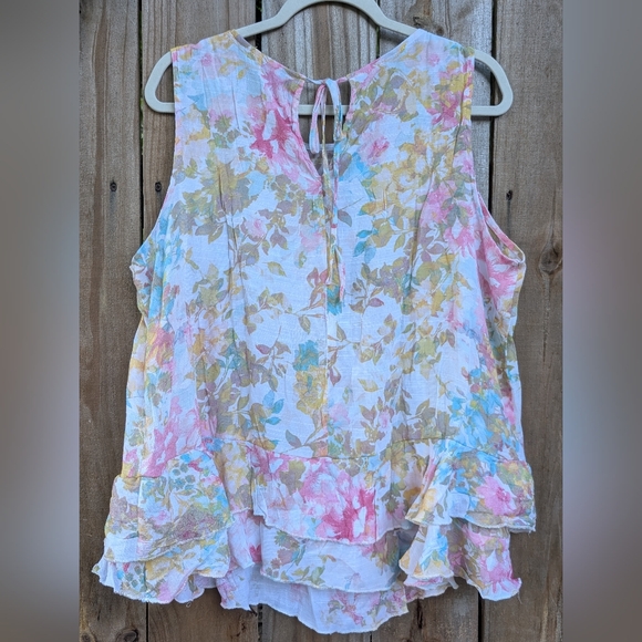 Zac & Rachel Woman Pastel Floral Patterned Sleeveless Tank Top - Picture 5 of 11